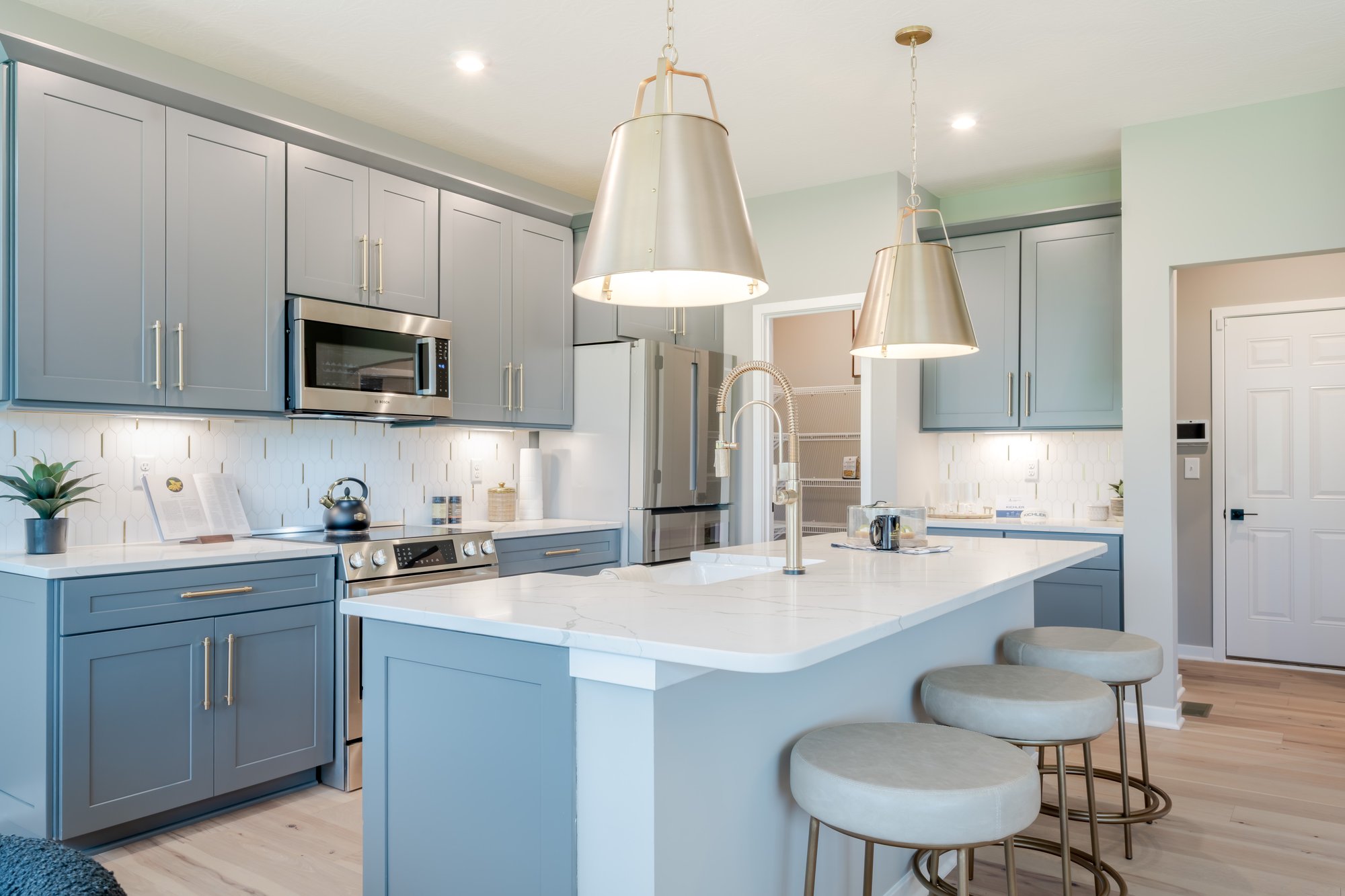 2025-st-jude_pwp_keaton_kitchen_0fh3411_interior