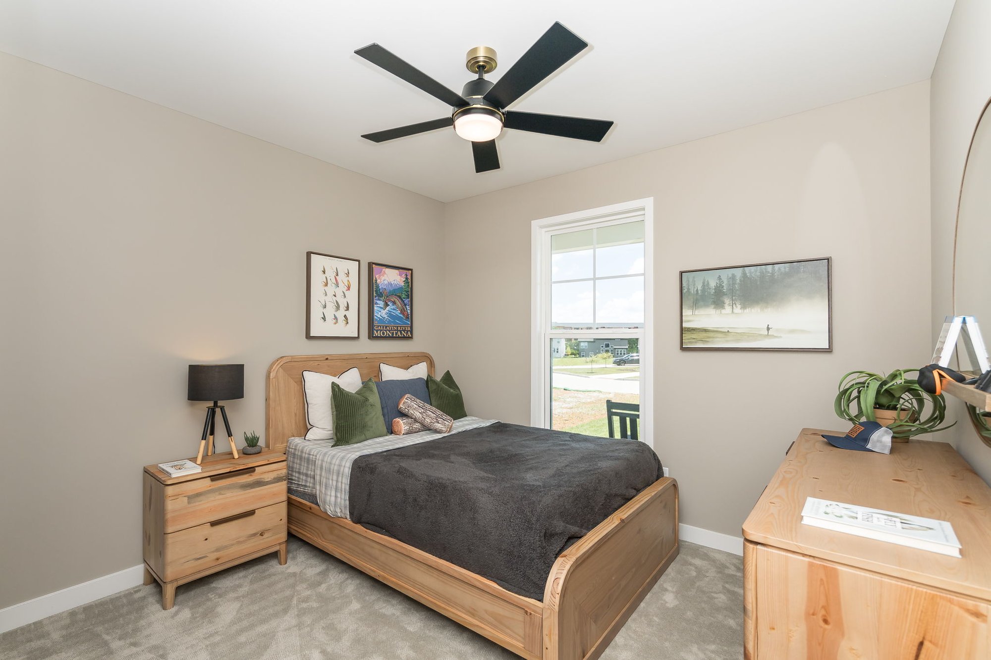 52-web-or-mls-Fischer St Jude Home 2025 (47 of 87)