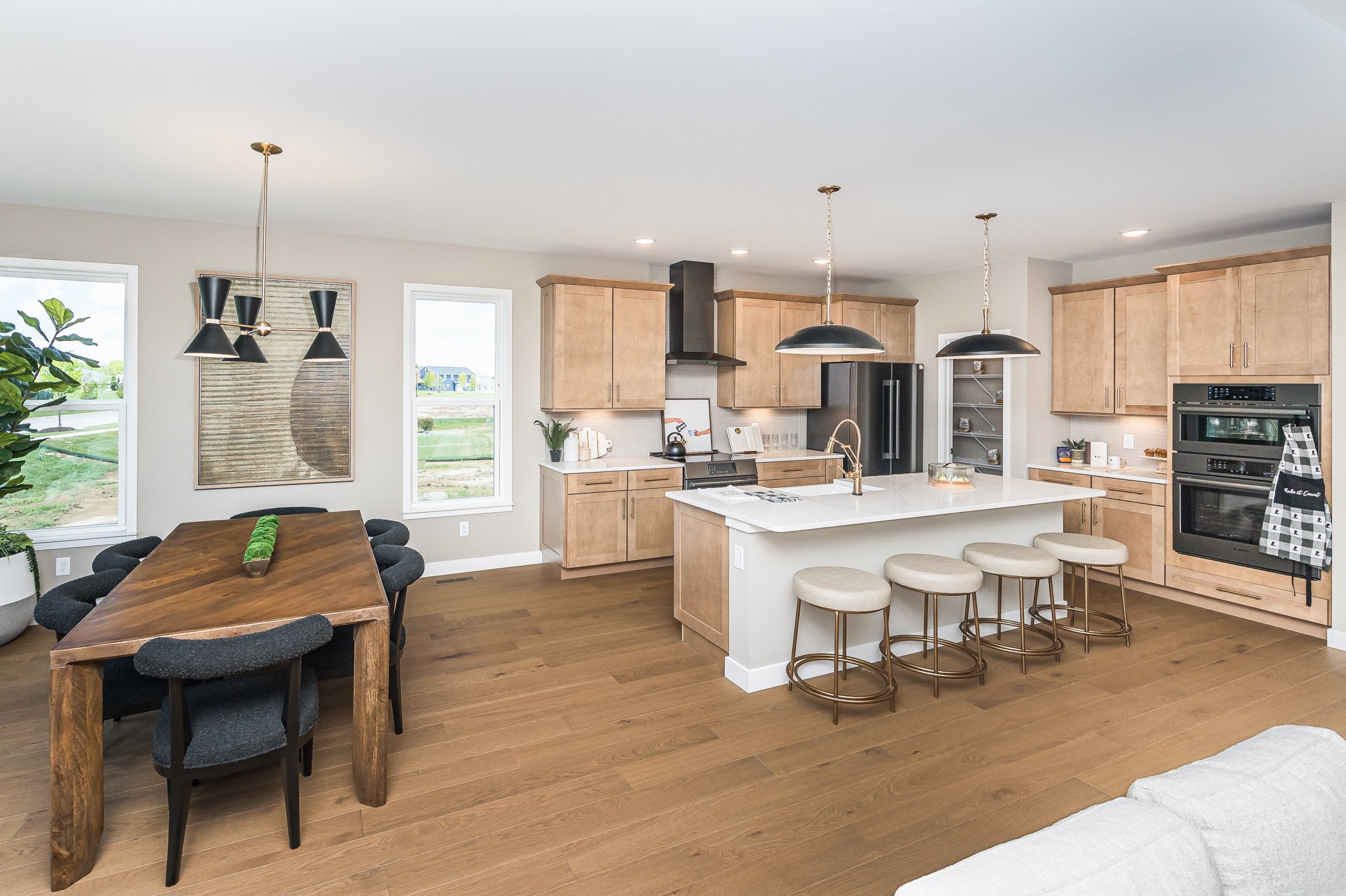 INV_St.Jude_Calvin_Kitchen11