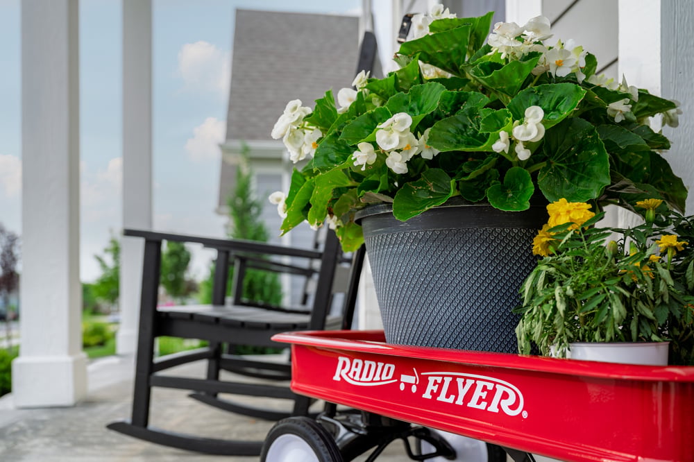 deer-run-2026-cincinnati-StJude-exterior-porch-03