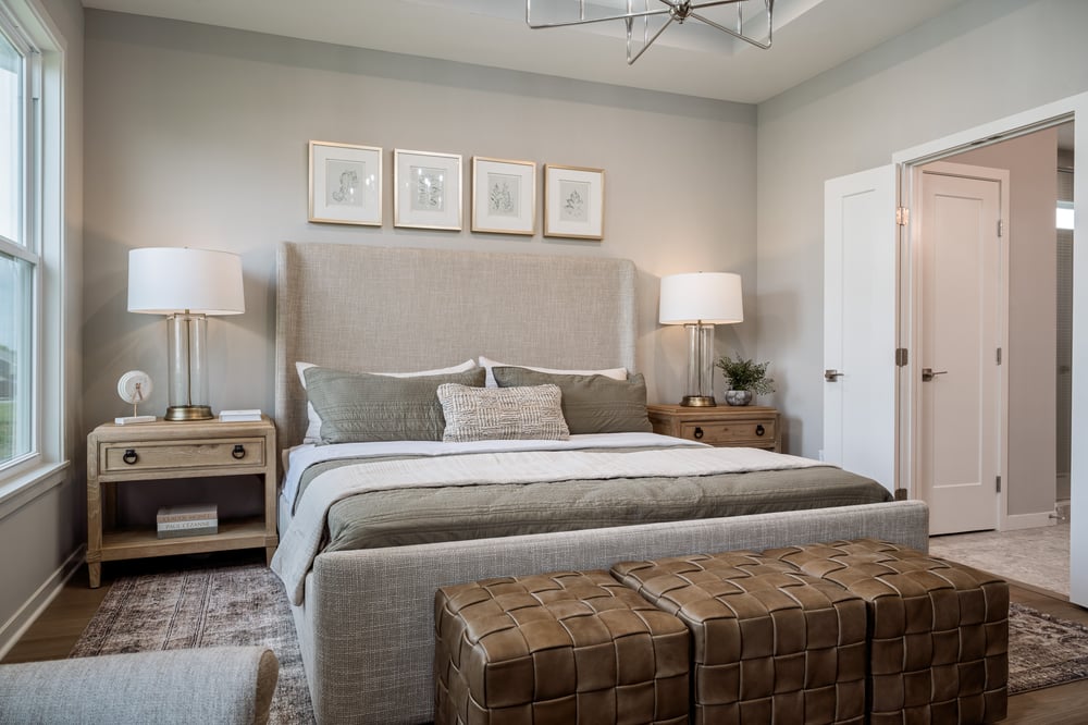 deer-run-2026-cincinnati-StJude-interior-owners-bedroom-04 (1)